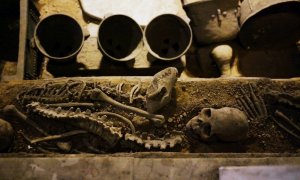 Human and dog sacrifice, Lady Hao's tomb